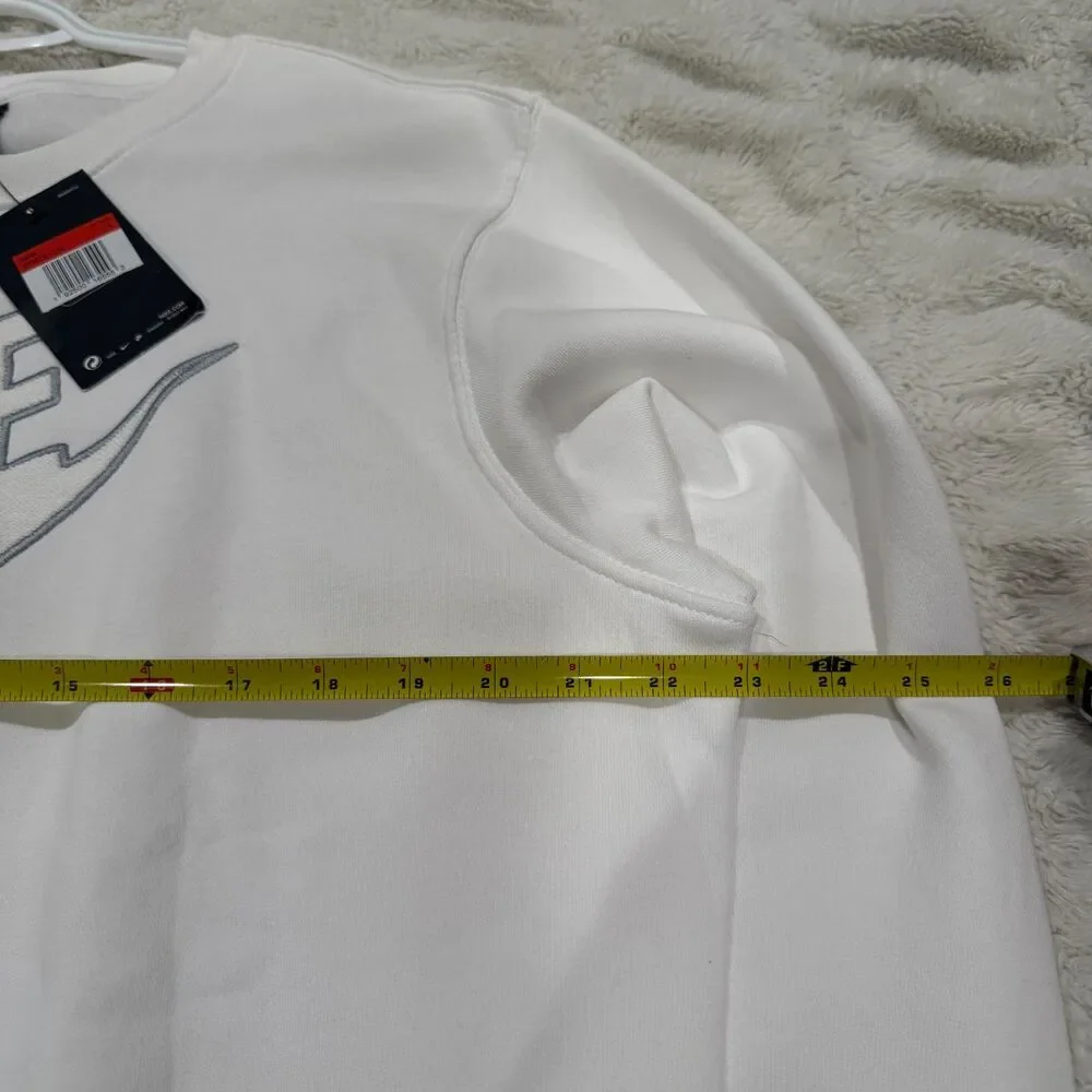 Nike Sportswear Club Fleece Oversized Logo Crewneck Sweatshirt - Large